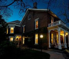 United States Illinois Galena vacation rental compare prices direct by owner 12731600