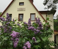 Poland Masovia Milanówek vacation rental compare prices direct by owner 13009615