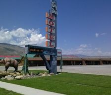 United States Wyoming Cody vacation rental compare prices direct by owner 12762505