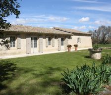 France Provence-Alpes-Côte d'Azur Arles vacation rental compare prices direct by owner 13040163