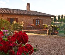 Italy  San Quirico dʼOrcia vacation rental compare prices direct by owner 14770098