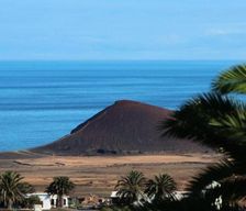 Spain Lanzarote Tinajo vacation rental compare prices direct by owner 14097718