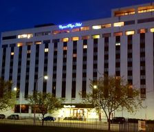 United States Kentucky Frankfort vacation rental compare prices direct by owner 11921825