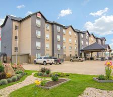 Canada Alberta Fox Creek vacation rental compare prices direct by owner 12668010