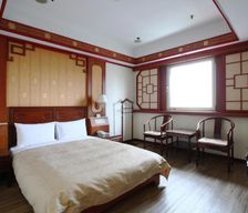 Taiwan Keelung Municipality Keelung vacation rental compare prices direct by owner 13752891