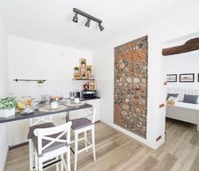 Italy Lombardy Somma Lombardo vacation rental compare prices direct by owner 18436504