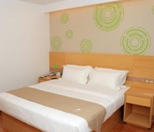 China Hubei Huangshi vacation rental compare prices direct by owner 14177621