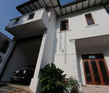 Sri Lanka  Kadawatha vacation rental compare prices direct by owner 34990700
