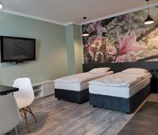 Poland Silesia Ruda Śląska vacation rental compare prices direct by owner 16049307