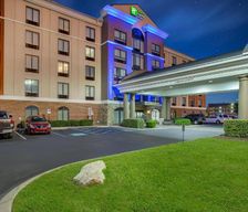 United States Tennessee Lebanon vacation rental compare prices direct by owner 12751262