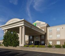 United States Kansas Lawrence vacation rental compare prices direct by owner 11915155