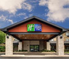 United States Illinois Aurora vacation rental compare prices direct by owner 12712824