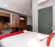 Indonesia Sumatra Medan vacation rental compare prices direct by owner 13958719