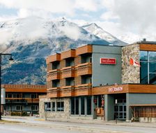 Canada Alberta Jasper vacation rental compare prices direct by owner 18263756