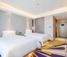 China Sichuan Luzhou vacation rental compare prices direct by owner 13784847