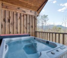 United States Tennessee Henderson Springs vacation rental compare prices direct by owner 19536460