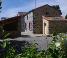France Pays de la Loire Pouzauges vacation rental compare prices direct by owner 4863311
