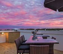 Australia New South Wales Casuarina vacation rental compare prices direct by owner 27583085