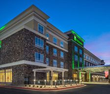 United States Missouri Joplin vacation rental compare prices direct by owner 11912854