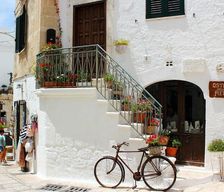 Italy Apulia Ostuni vacation rental compare prices direct by owner 18859741