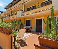 Italy ME Giardini Naxos vacation rental compare prices direct by owner 4705265