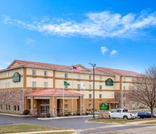 United States Illinois Rockford vacation rental compare prices direct by owner 12895589