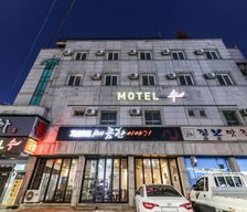 South Korea Chungcheongnam-Do Buyeo vacation rental compare prices direct by owner 13760792