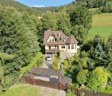 Poland  Brenna vacation rental compare prices direct by owner 13980158
