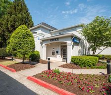 United States Georgia Duluth vacation rental compare prices direct by owner 16244611