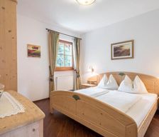 Italy Trentino-Alto Adige Dorf Tirol bei Meran vacation rental compare prices direct by owner 4469367