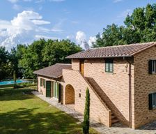 Italy Tuscany Marciano vacation rental compare prices direct by owner 5042045