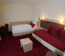 Germany Baden-Württemberg Weinstadt vacation rental compare prices direct by owner 13926819