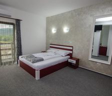 Romania Hunedoara Plopi vacation rental compare prices direct by owner 18017233