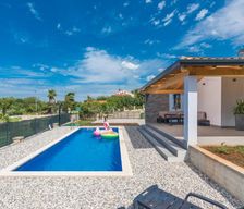 Croatia Istrien Novigrad vacation rental compare prices direct by owner 6783835