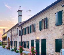 Italy Veneto Zenson di Piave vacation rental compare prices direct by owner 19359837