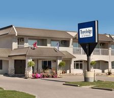 Canada Alberta Edson vacation rental compare prices direct by owner 11916329