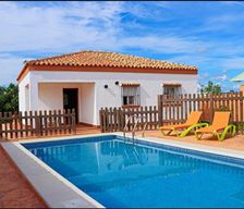 Spain Andalucía Conil de la Frontera vacation rental compare prices direct by owner 15228399