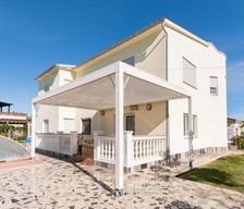 Spain Catalonia Sant Pere Pescador vacation rental compare prices direct by owner 13551007