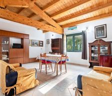 Italy  Santa Giusta vacation rental compare prices direct by owner 6274957