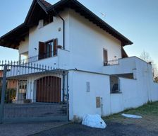 Italy Sardinia Olgiate Olona vacation rental compare prices direct by owner 14071239