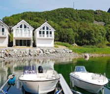 Norway Møre og Romsdal Brattvåg vacation rental compare prices direct by owner 6266246