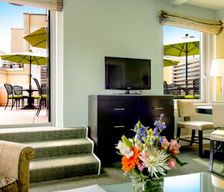 United States  New York vacation rental compare prices direct by owner 12823876