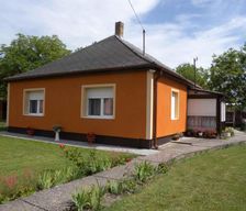 Hungary Balaton Balatonfenyves vacation rental compare prices direct by owner 4513413