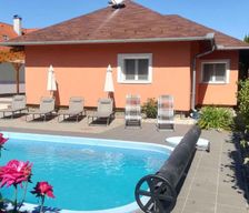 Hungary Balaton Balatonszentgyörgy vacation rental compare prices direct by owner 4883894