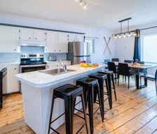 Canada Quebec Saint-Philémon vacation rental compare prices direct by owner 12877428
