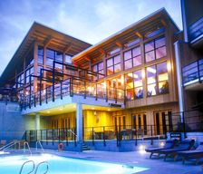 Canada British Columbia Brentwood Bay vacation rental compare prices direct by owner 12886295