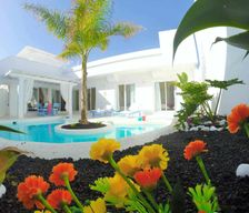 Spain Fuerteventura Corralejo vacation rental compare prices direct by owner 12182287