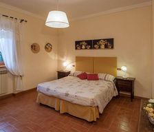 Italy Tuscany PRATOVECCHIO vacation rental compare prices direct by owner 10208301
