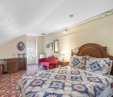 United States Massachusetts Fall River vacation rental compare prices direct by owner 12796702