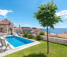 Croatia Brac Island Sumartin vacation rental compare prices direct by owner 4333175